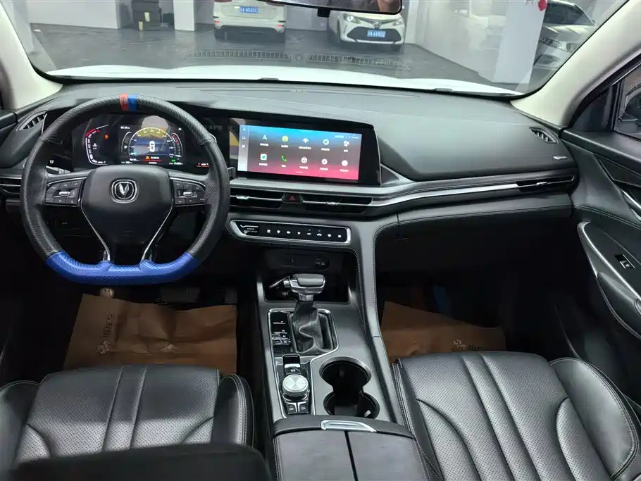 Changan CS75 PLUS 2019 — фото 12