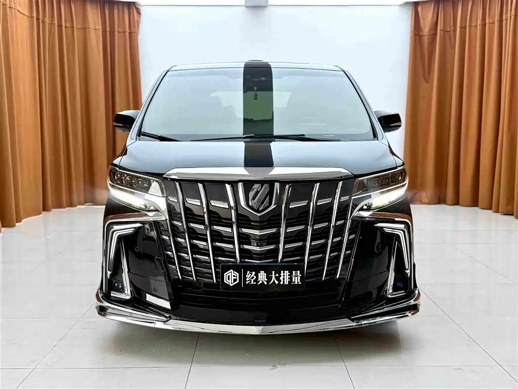 Toyota Alphard 2017 — фото 2