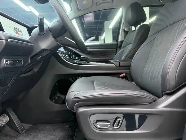 GAC Trumpchi M8 2024