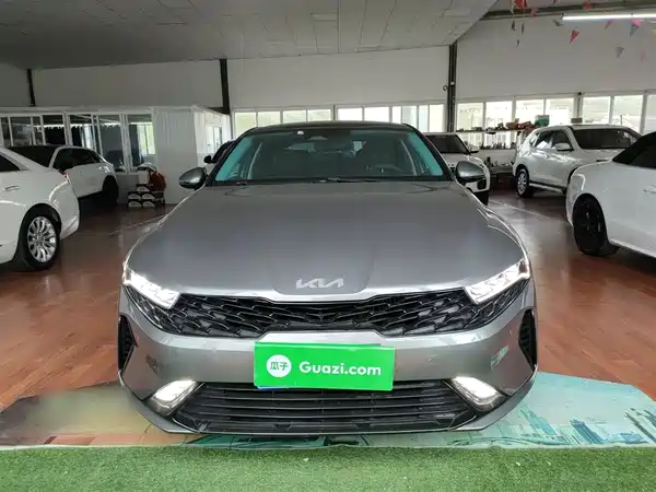 Kia K5 2021