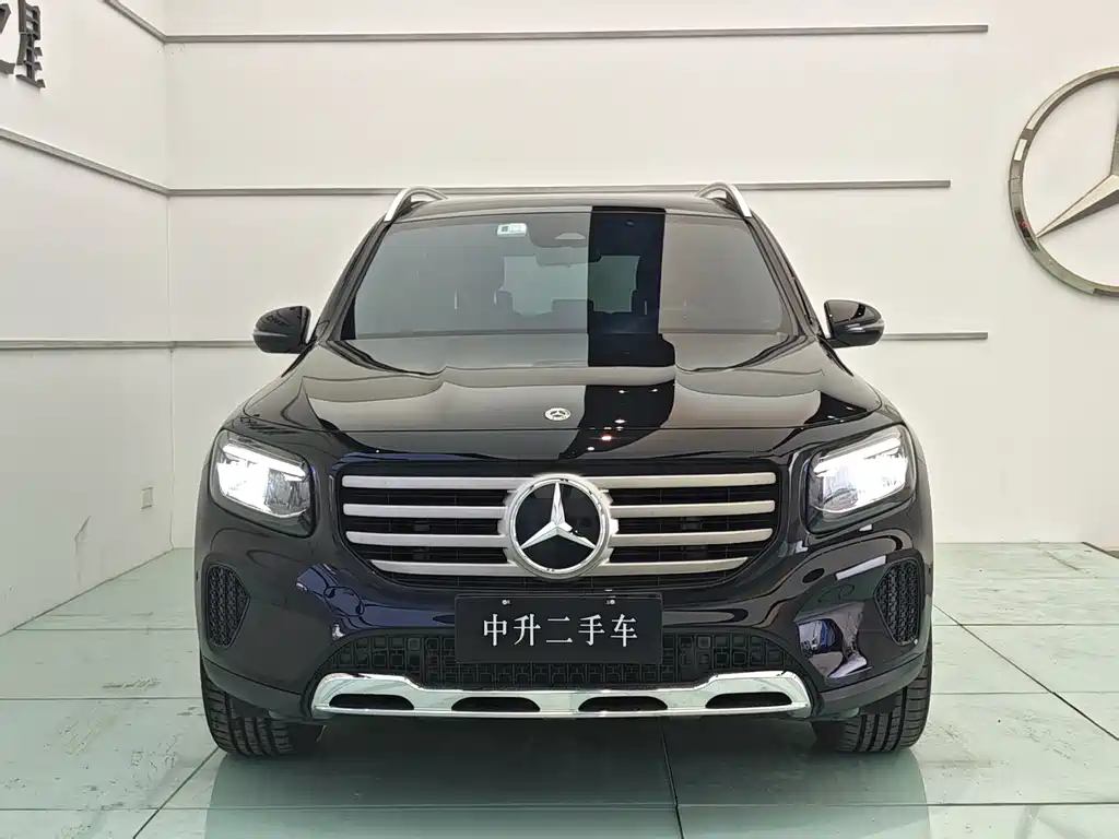 Mercedes-Benz GLB 2025 — фото 3