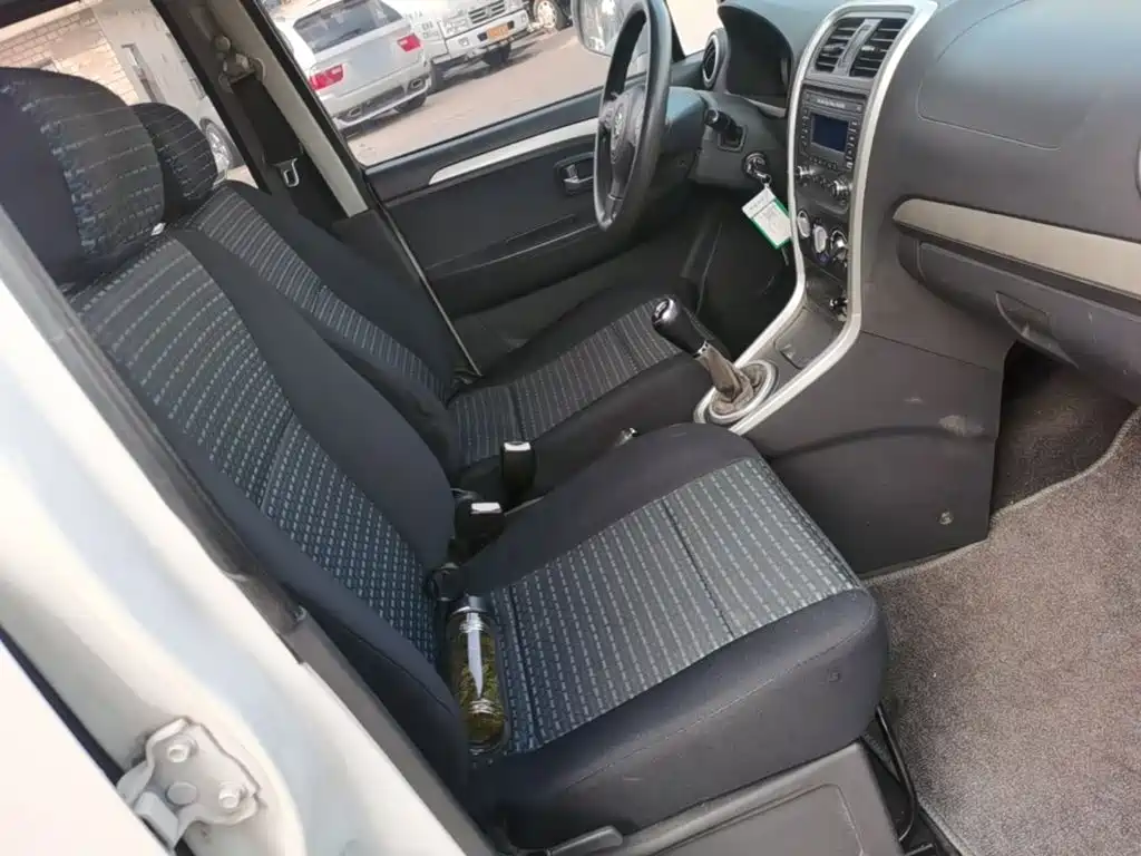 Suzuki Wagon R X5 2015 — фото 25