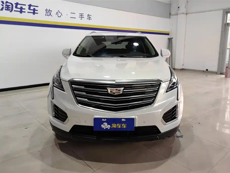 Cadillac XT5 2018 — фото 2