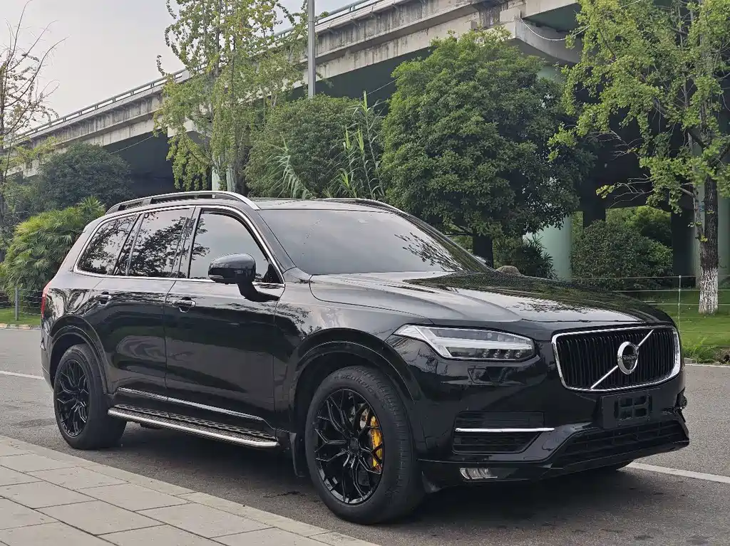 Volvo XC90 2017 — фото 3
