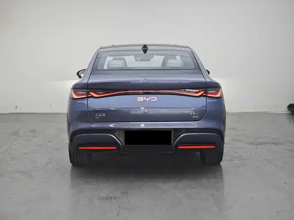 BYD Seal 06 2025