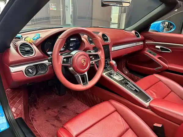 Porsche 718 2017