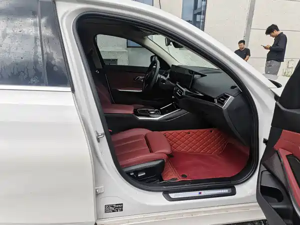 BMW 3 Series 2023