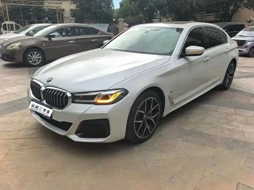 BMW 5 Series 2023