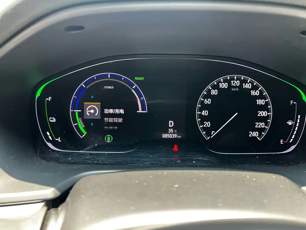 Honda Accord 2019 — фото 18