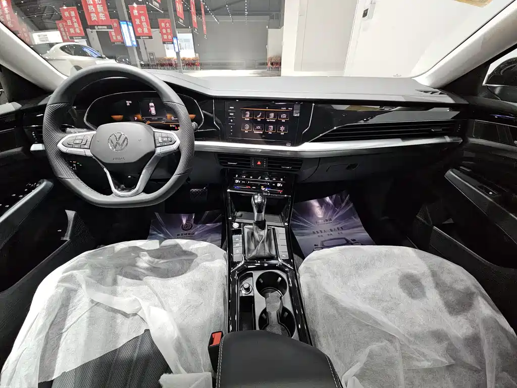 Volkswagen Passat — фото 16
