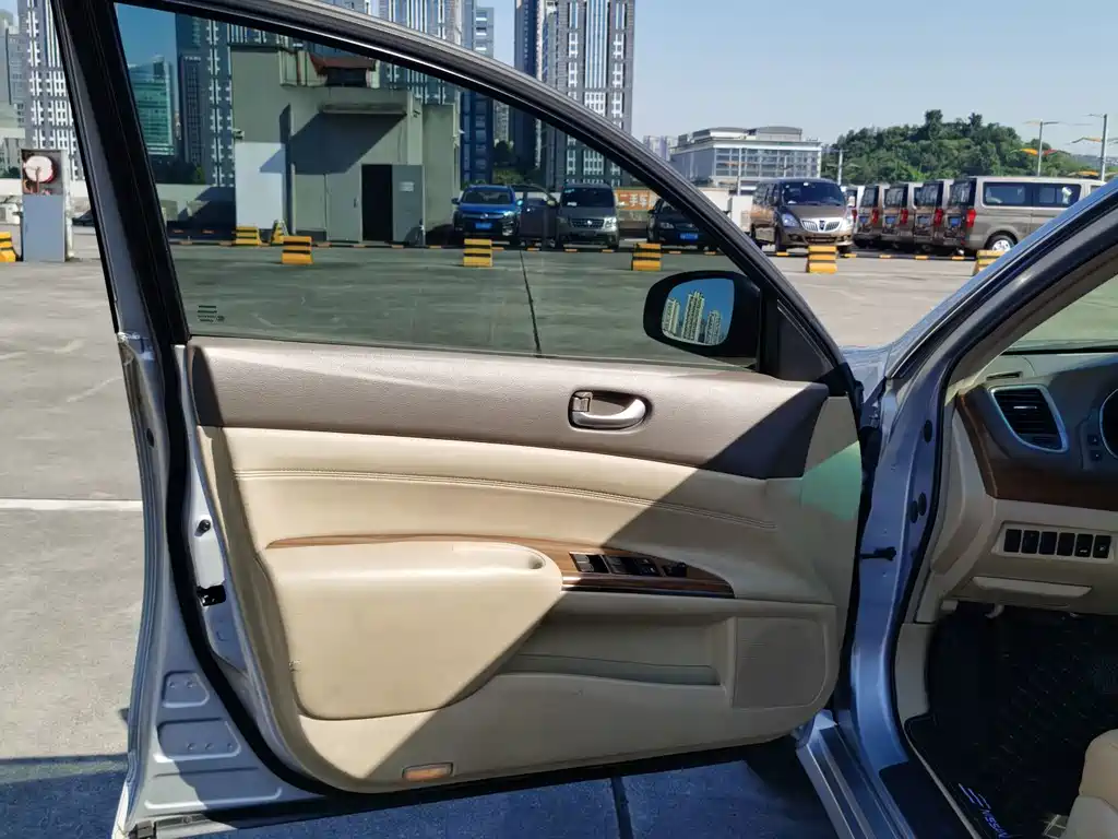 Nissan Teana 2011