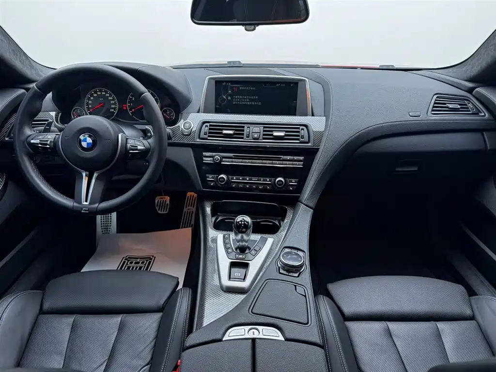 BMW M6 2016 — фото 17