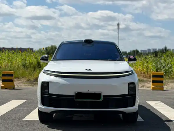 Li Auto L7 2024