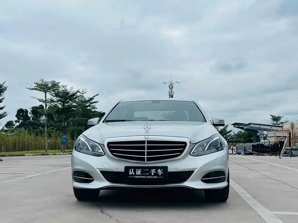 Mercedes-Benz E-Class 2015