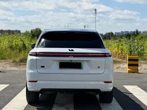 Li Auto L7 2024