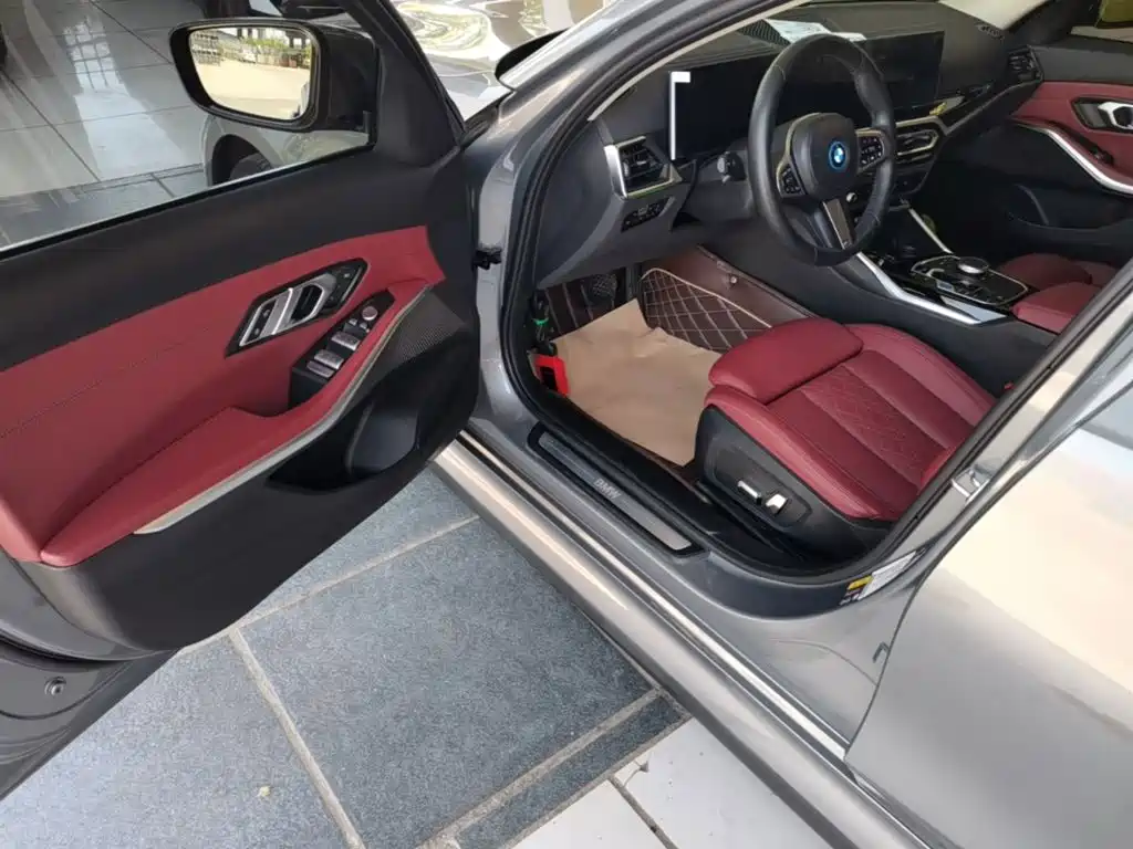 BMW i3 2023 — фото 16