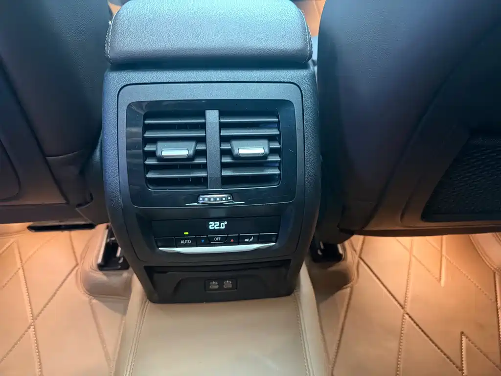 BMW X4 2021 — фото 10