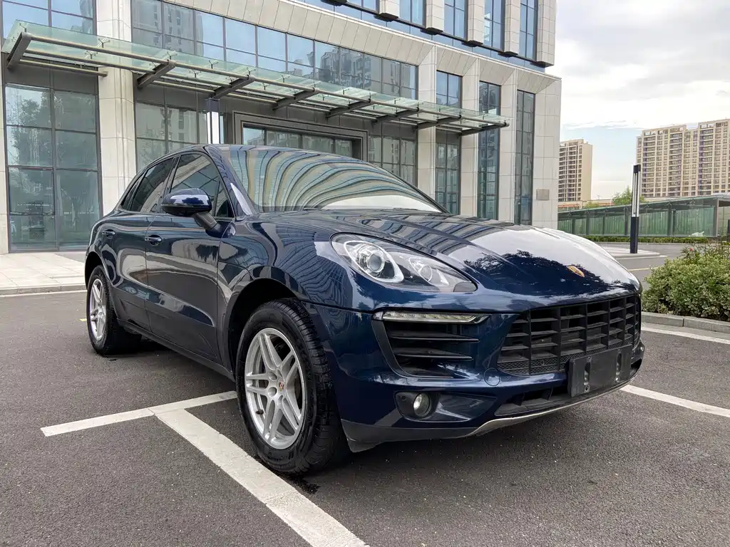 Porsche Macan 2017 — фото 7