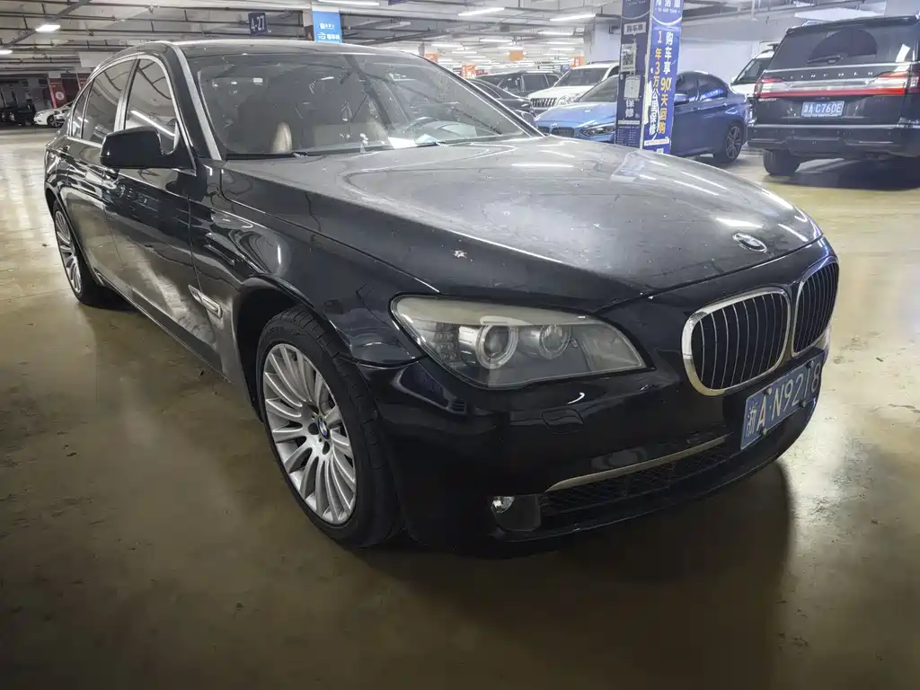 BMW 7 Series 2013 — фото 2