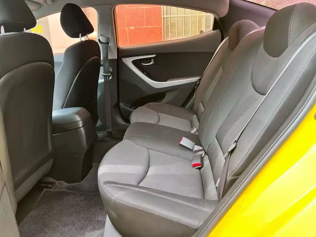 Hyundai Elantra Langdong 2017 — фото 17