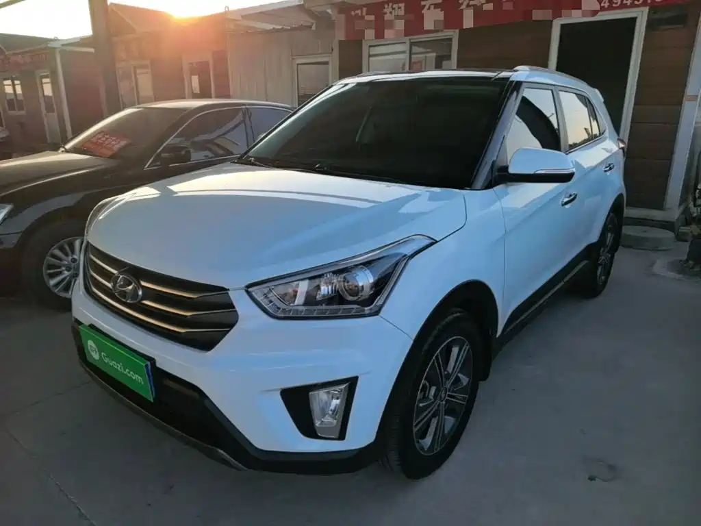 Hyundai ix25 2016 — фото 1