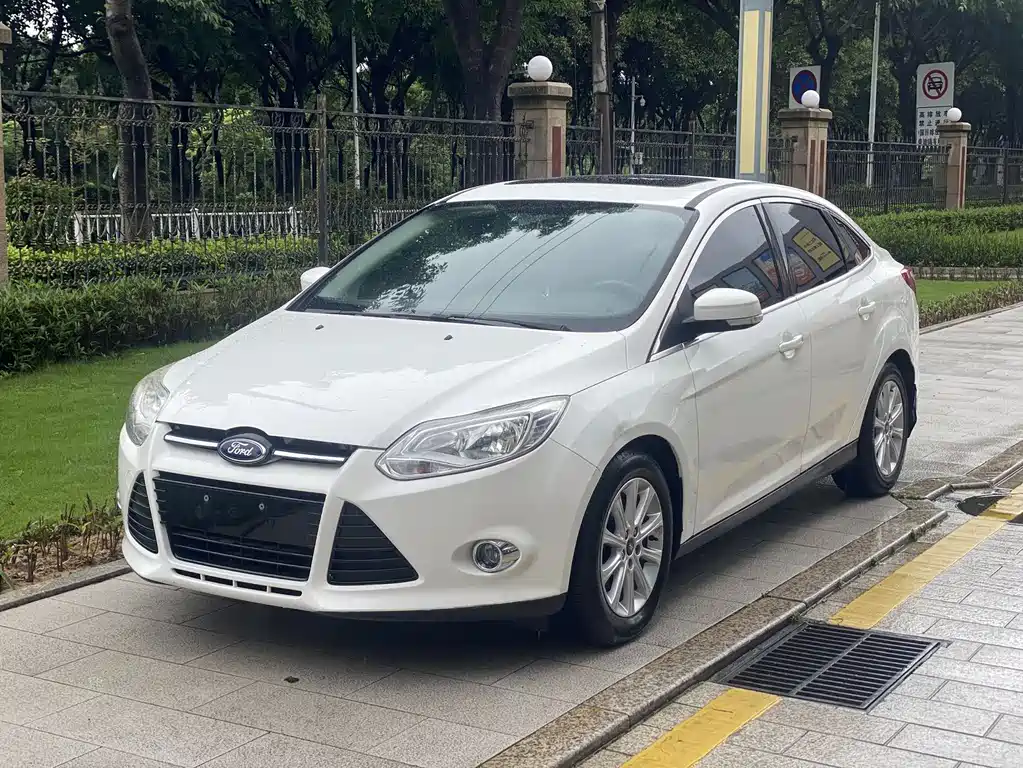 Ford Focus 2014
