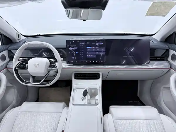 Neta L 2026
