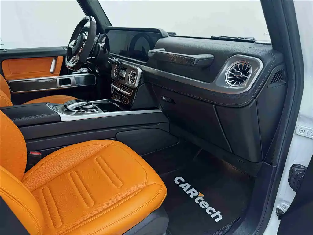 Mercedes-Benz G-Class 2019 — фото 15