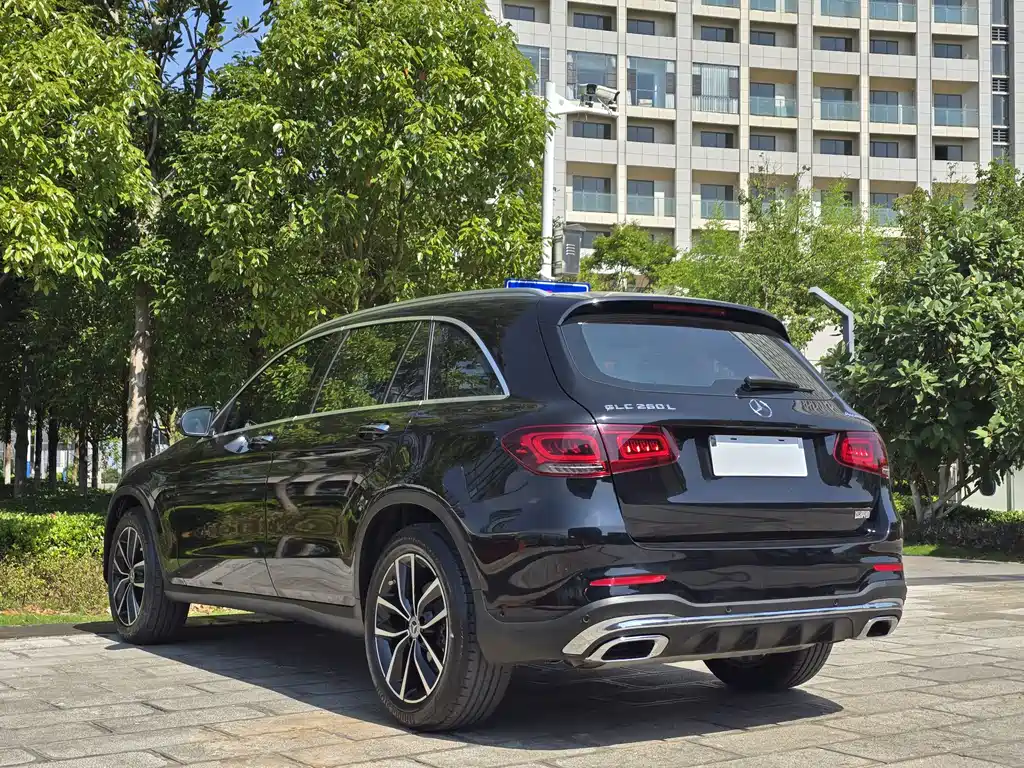 Mercedes-Benz GLC 2023 — фото 12