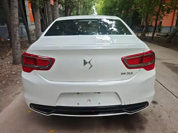 DS 5LS 2016