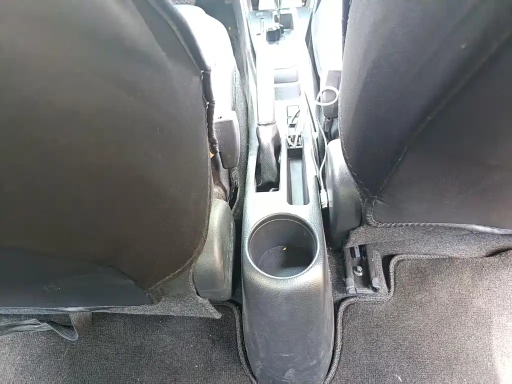 Toyota Vios 2022 — фото 20