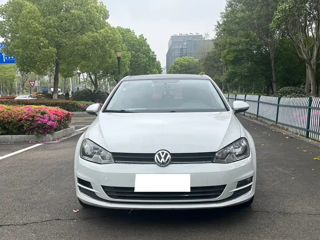 Volkswagen Golf 2016