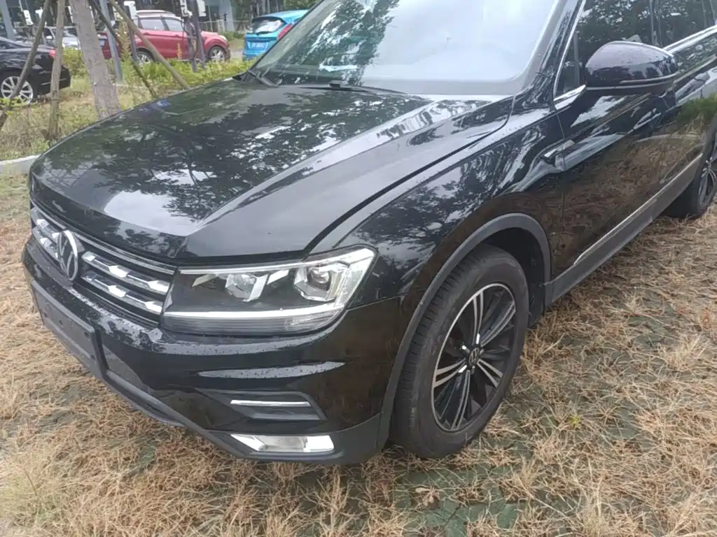Volkswagen Tiguan L 2021 — фото 24