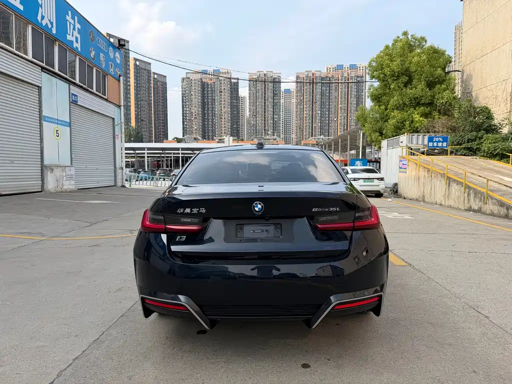 BMW i3 2024 — фото 14