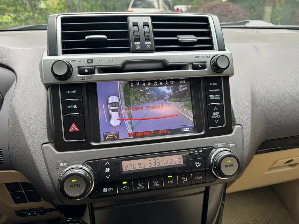 Toyota Prado 2016 — фото 11