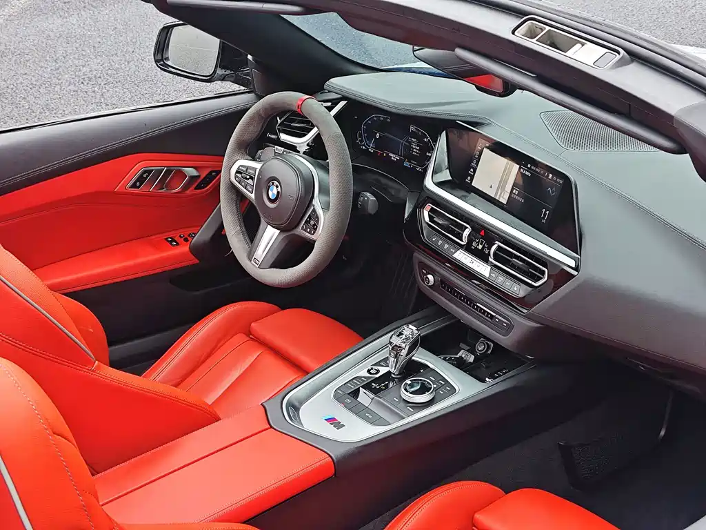 BMW Z4 2022 — фото 8