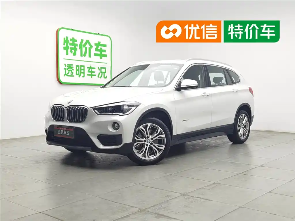 BMW X1 2018 — фото 1