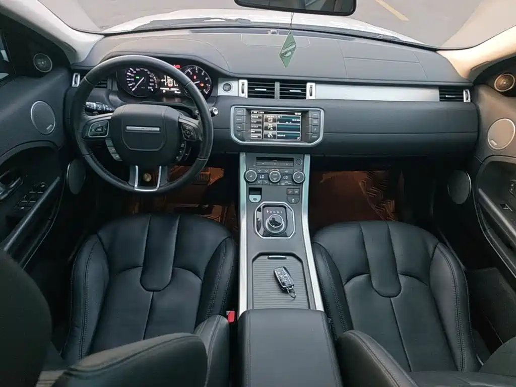 Land Rover Evoque 2016 — фото 10