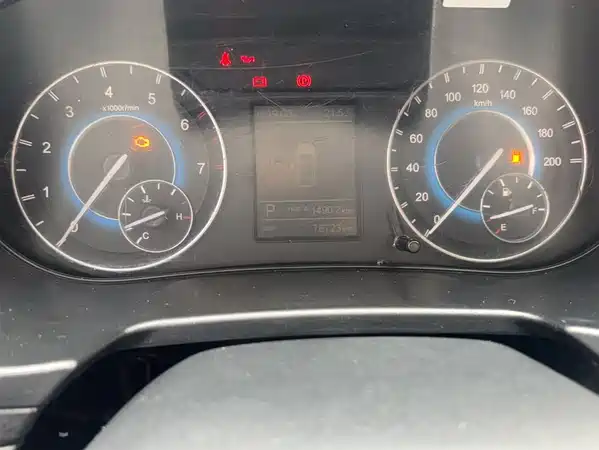 Dongfeng Scenery S560 2018