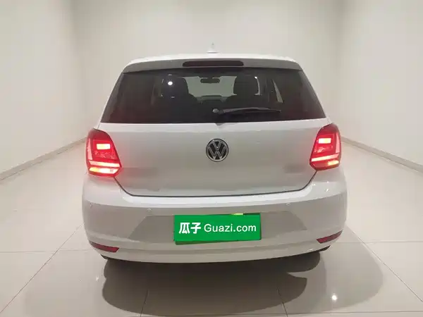 Volkswagen Polo 2016