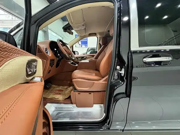 Mercedes-Benz Vito 2021