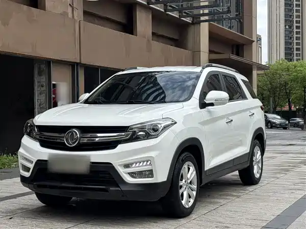 Dongfeng Scenery S560 2018