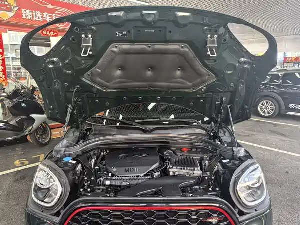 MINI JCW COUNTRYMAN 2019