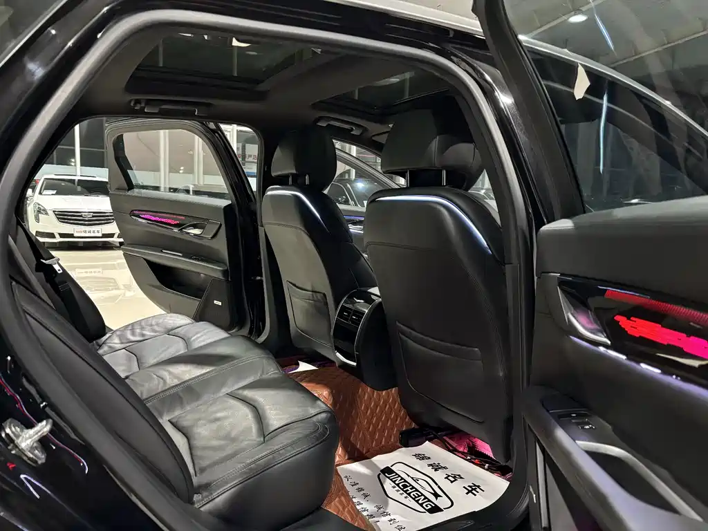 Cadillac CT6 2017 — фото 10