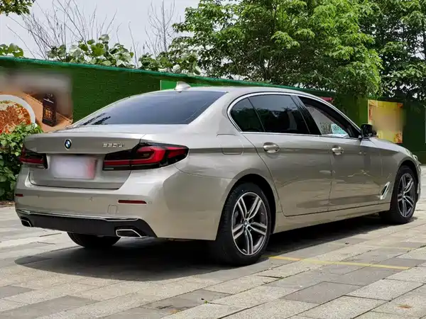 BMW 5 Series 2021