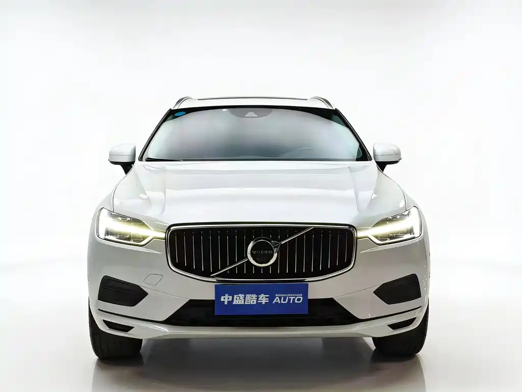 Volvo XC60 2018 — фото 7