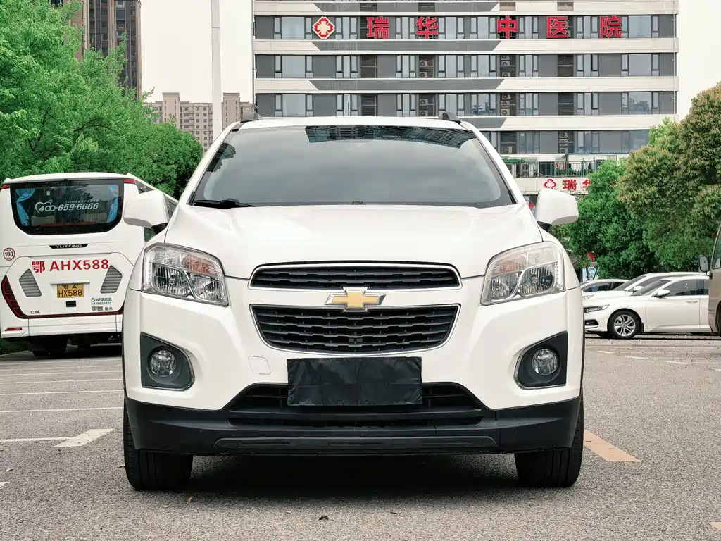 Chevrolet Trax 2016 — фото 2