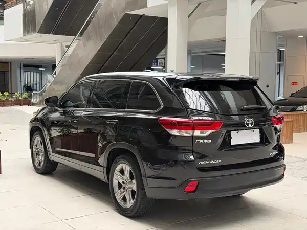 Toyota Highlander 2019