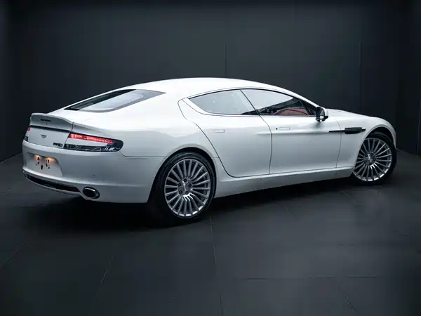 Aston Martin Rapide 2016