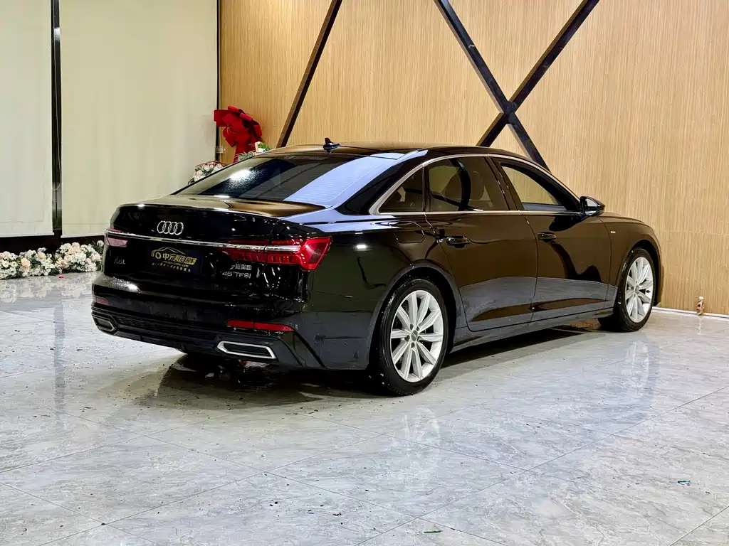 Audi A6L 2021 — фото 22